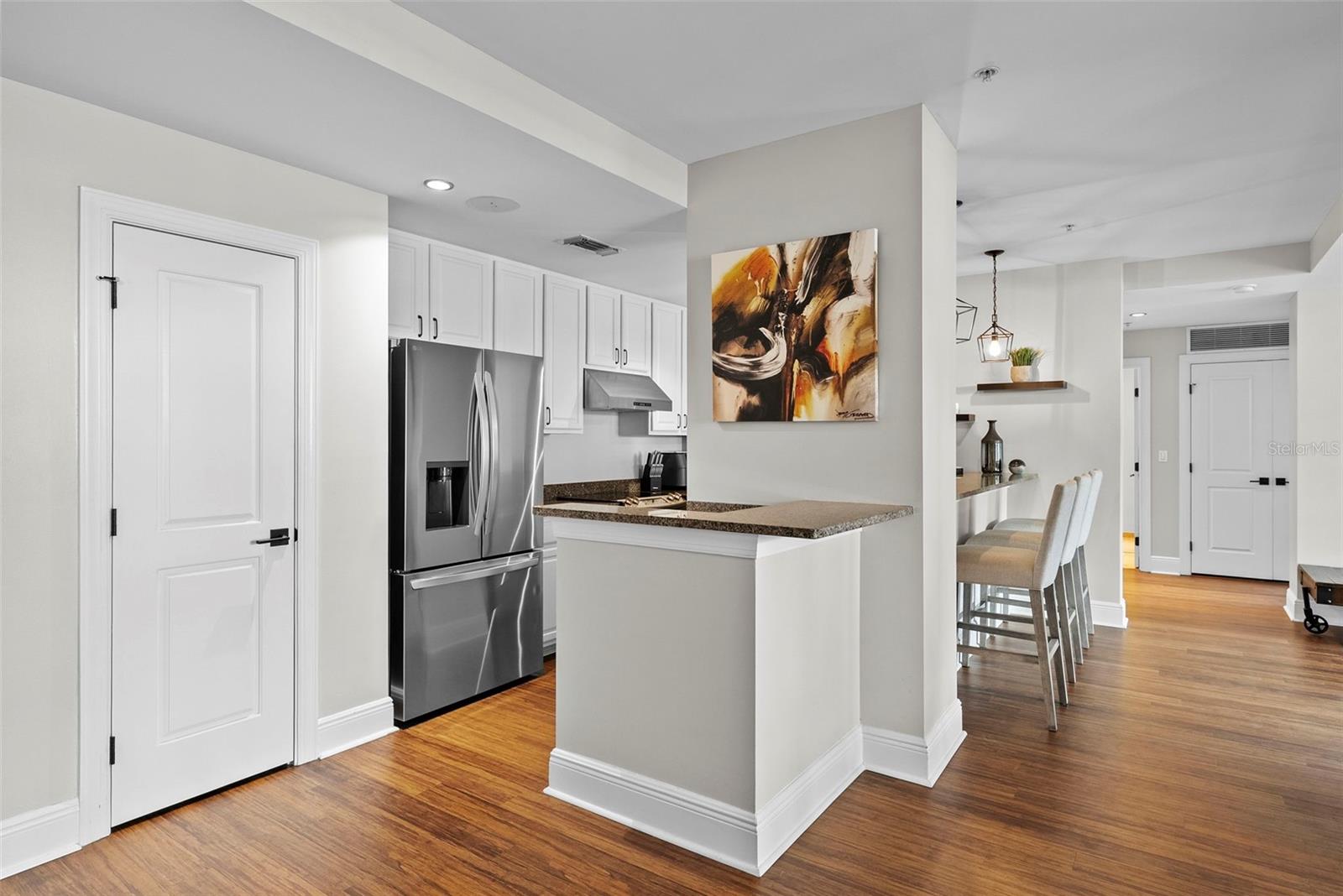 Image 13 of 45 For 1238 Kennedy Boulevard 402