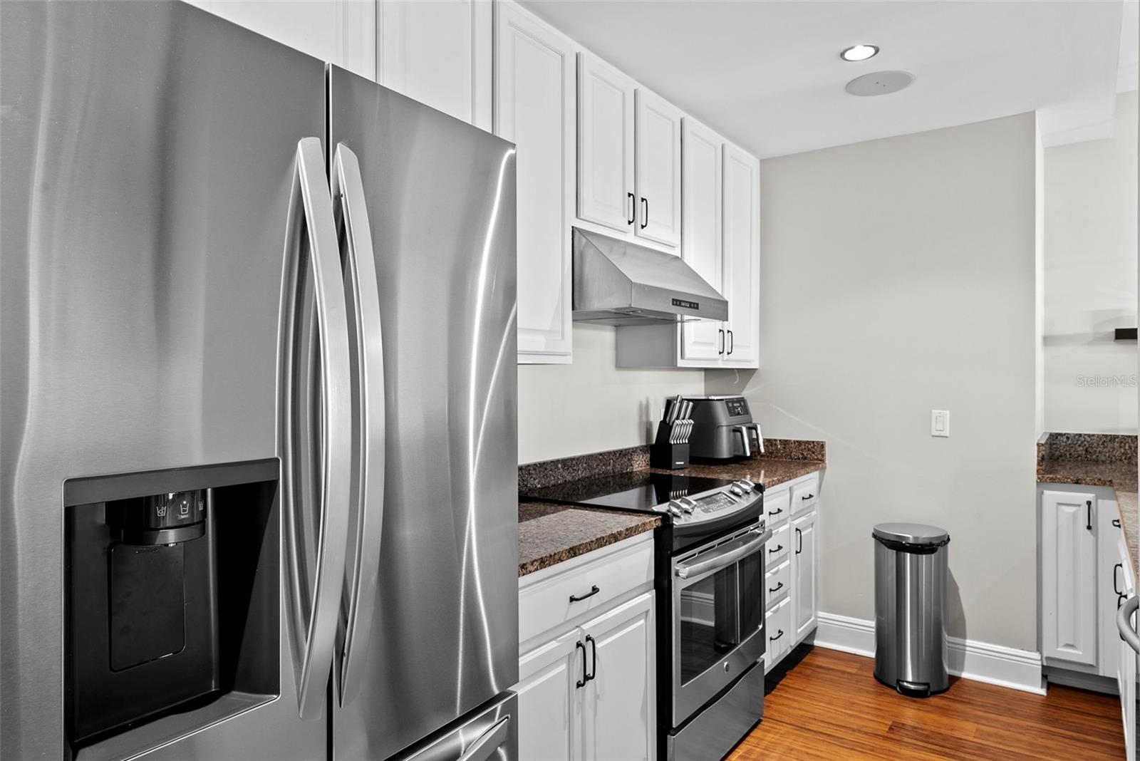 Image 15 of 45 For 1238 Kennedy Boulevard 402