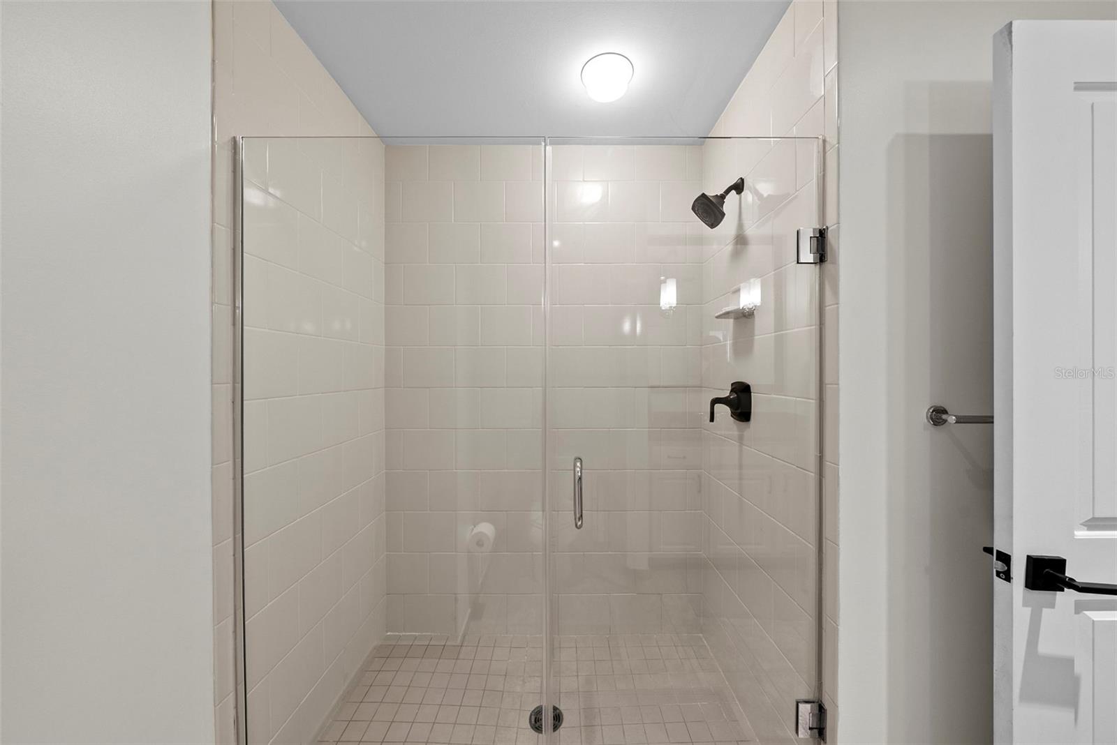 Image 31 of 45 For 1238 Kennedy Boulevard 402