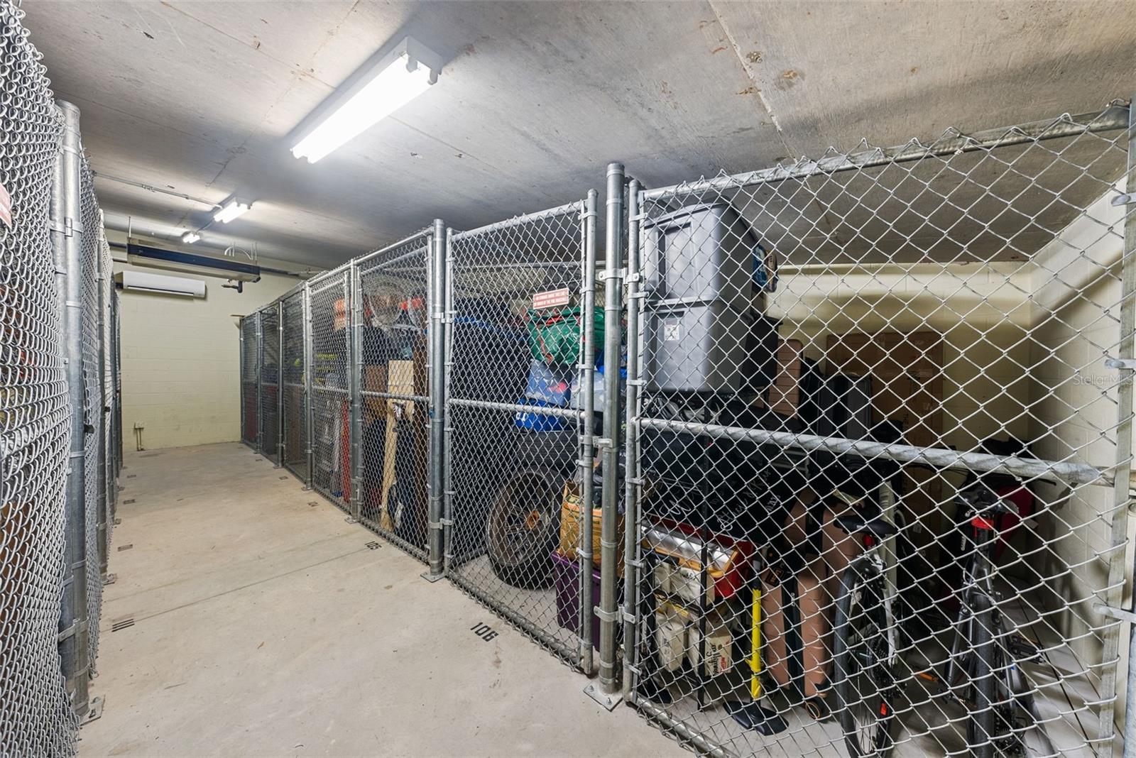 Image 36 of 45 For 1238 Kennedy Boulevard 402