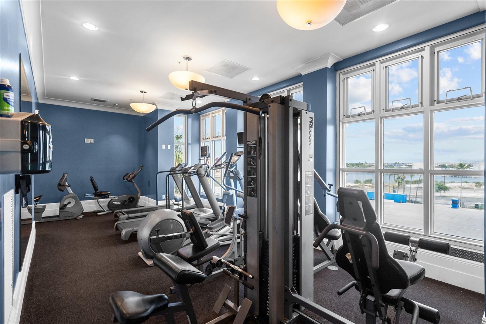 Image 37 of 45 For 1238 Kennedy Boulevard 402