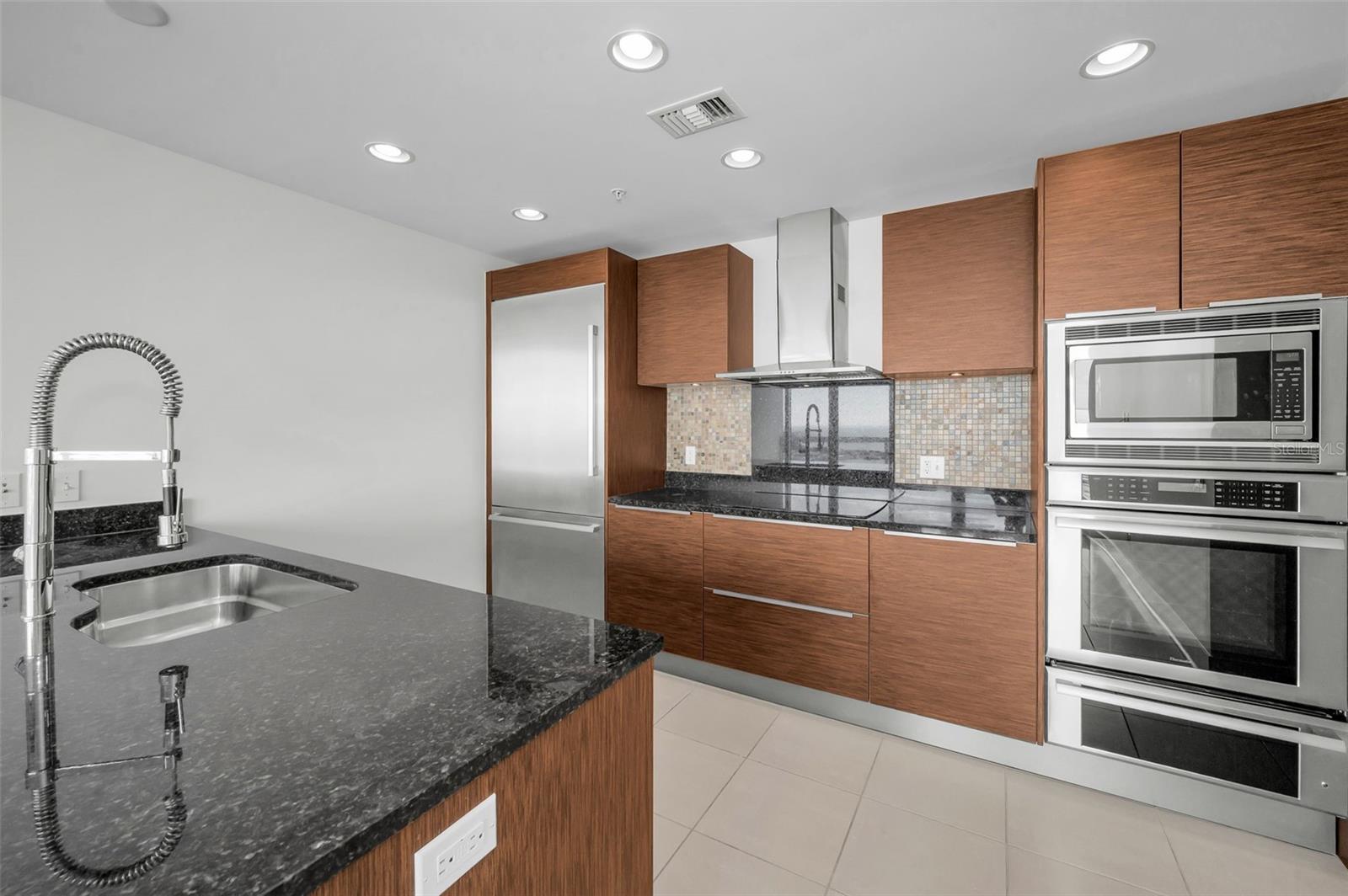 Image 9 of 44 For 175 1st Street S 2604