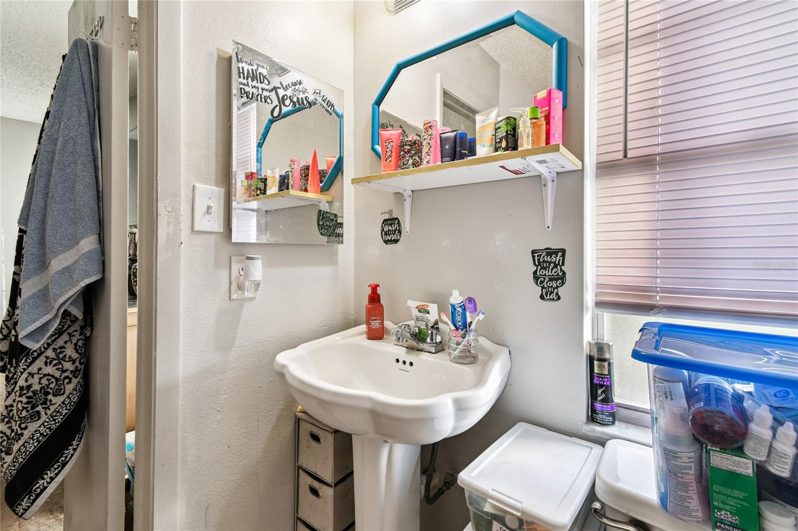 Image 17 of 34 For 5264 Tennis Court Circle 5