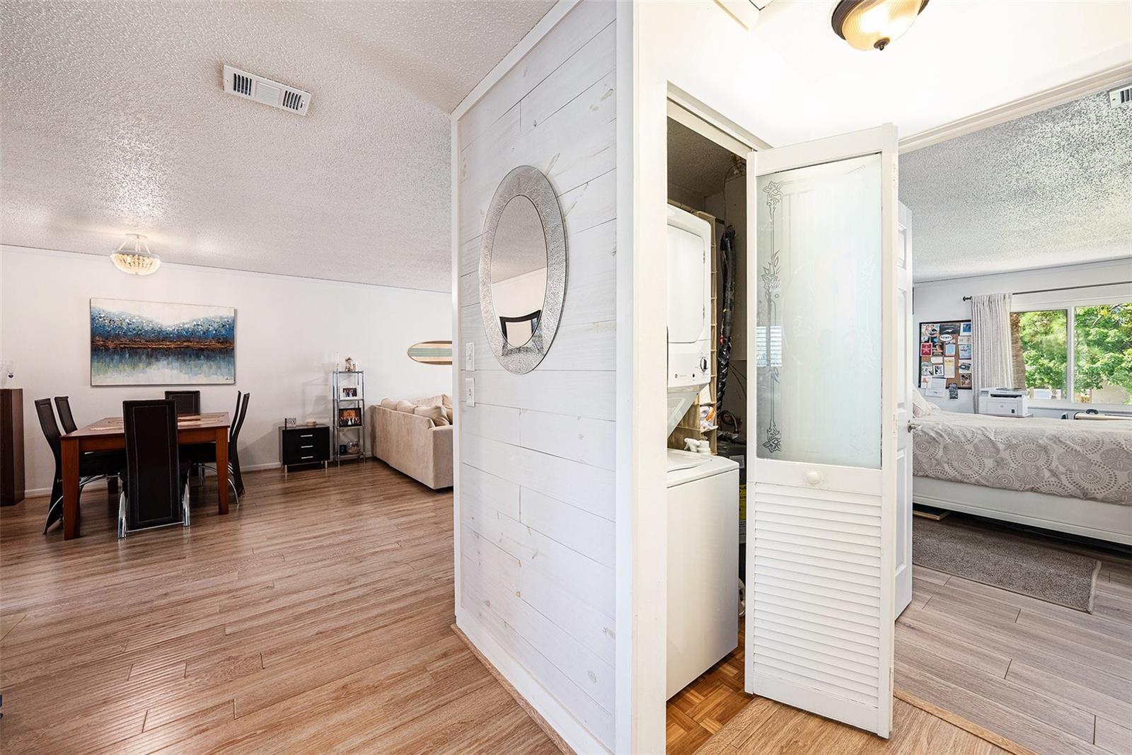 Image 11 of 29 For 9521 86th Avenue 9521