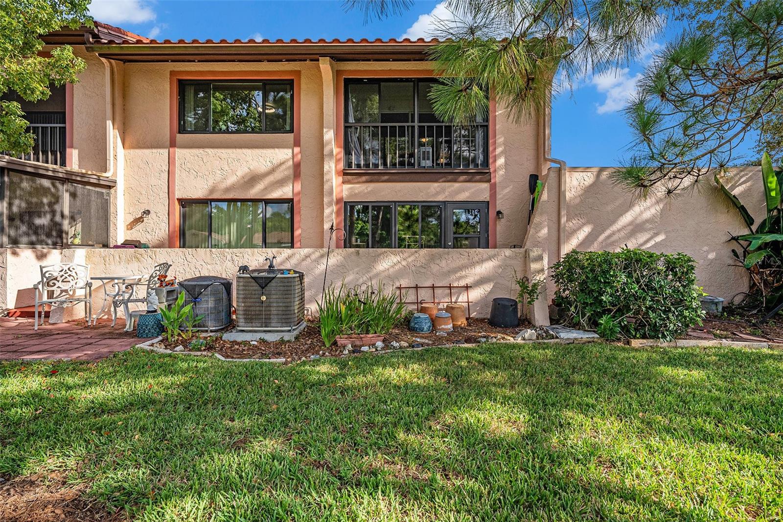 Image 28 of 29 For 9521 86th Avenue 9521