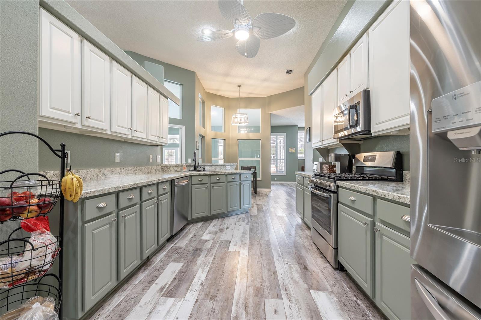 Image 16 of 52 For 1187 Blackrush Drive