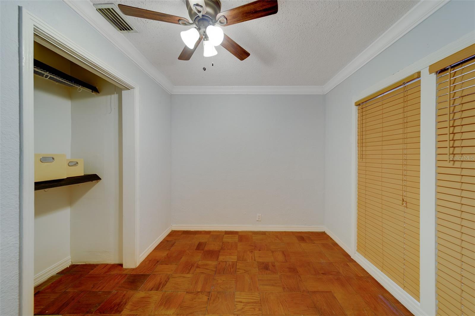 Image 23 of 43 For 703 Sligh Avenue