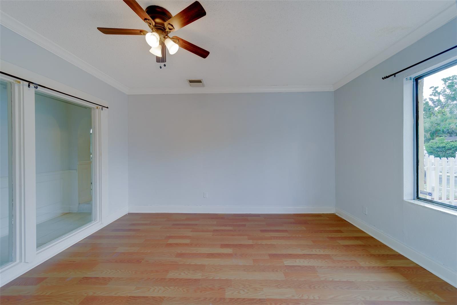 Image 33 of 43 For 703 Sligh Avenue