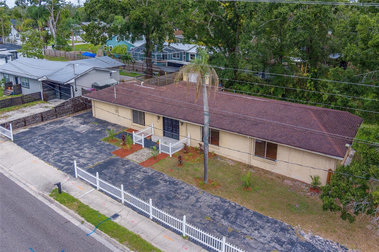 Image 4 of 43 For 703 Sligh Avenue