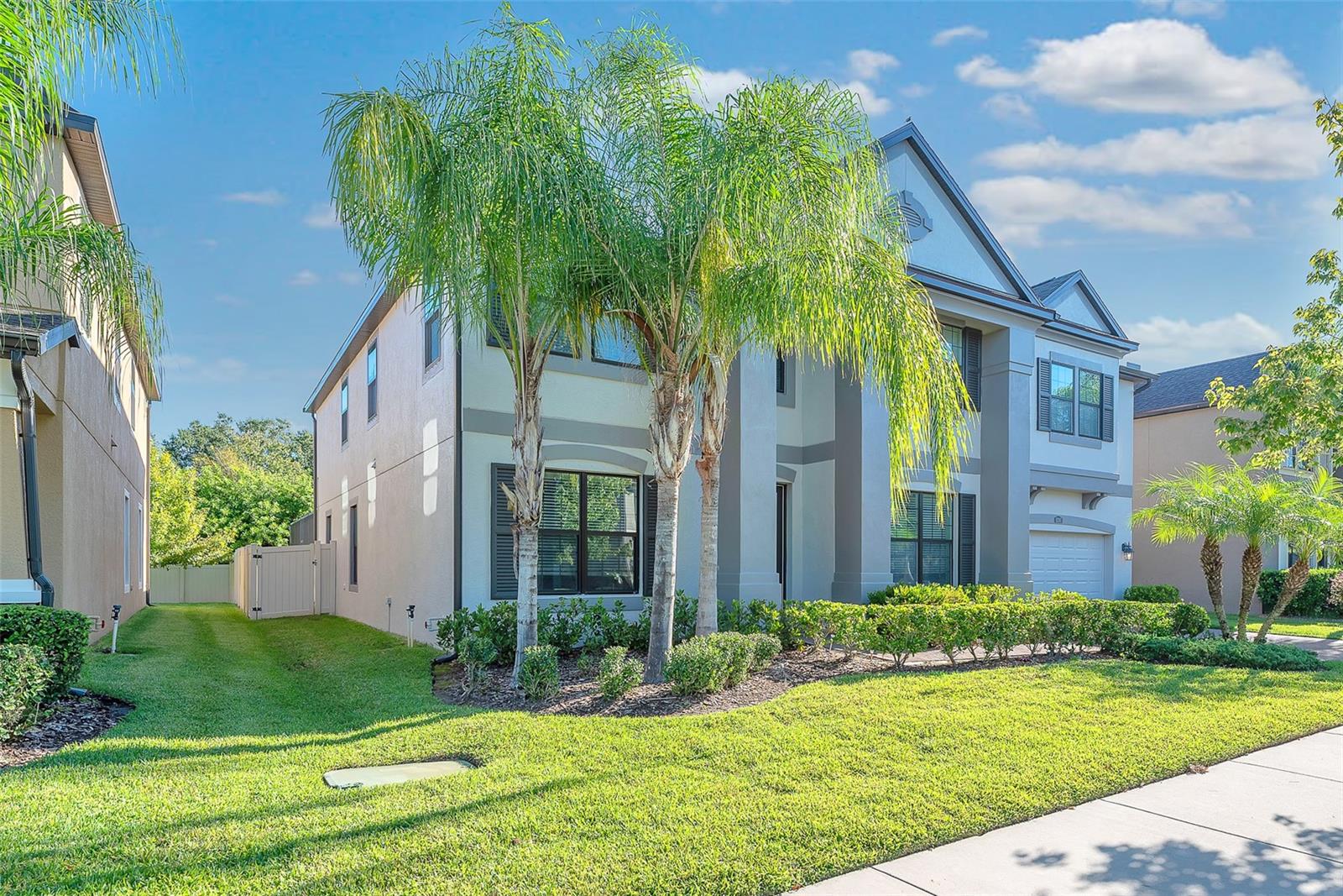 Image 3 of 42 For 13207 Sunset Shore Circle