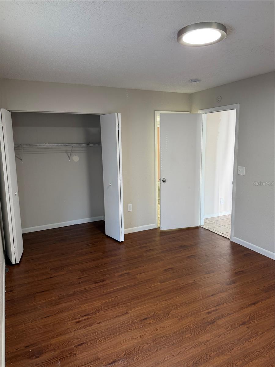 Image 12 of 18 For 409 Robles Street