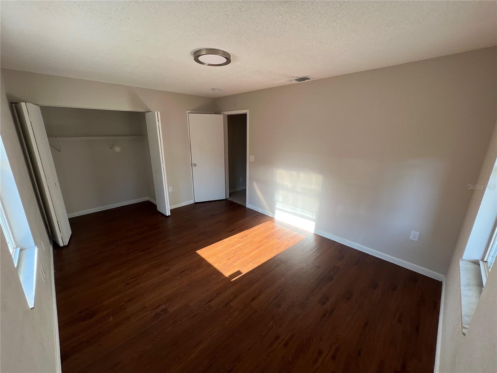 Image 7 of 18 For 409 Robles Street