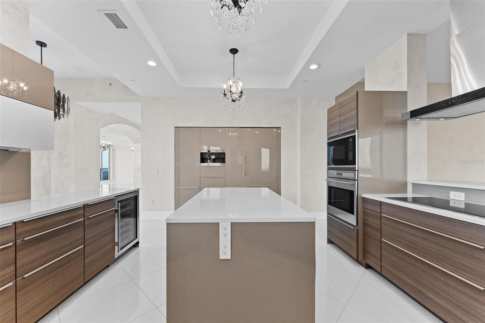 Image 17 of 68 For 1209 Cumberland Avenue 2802