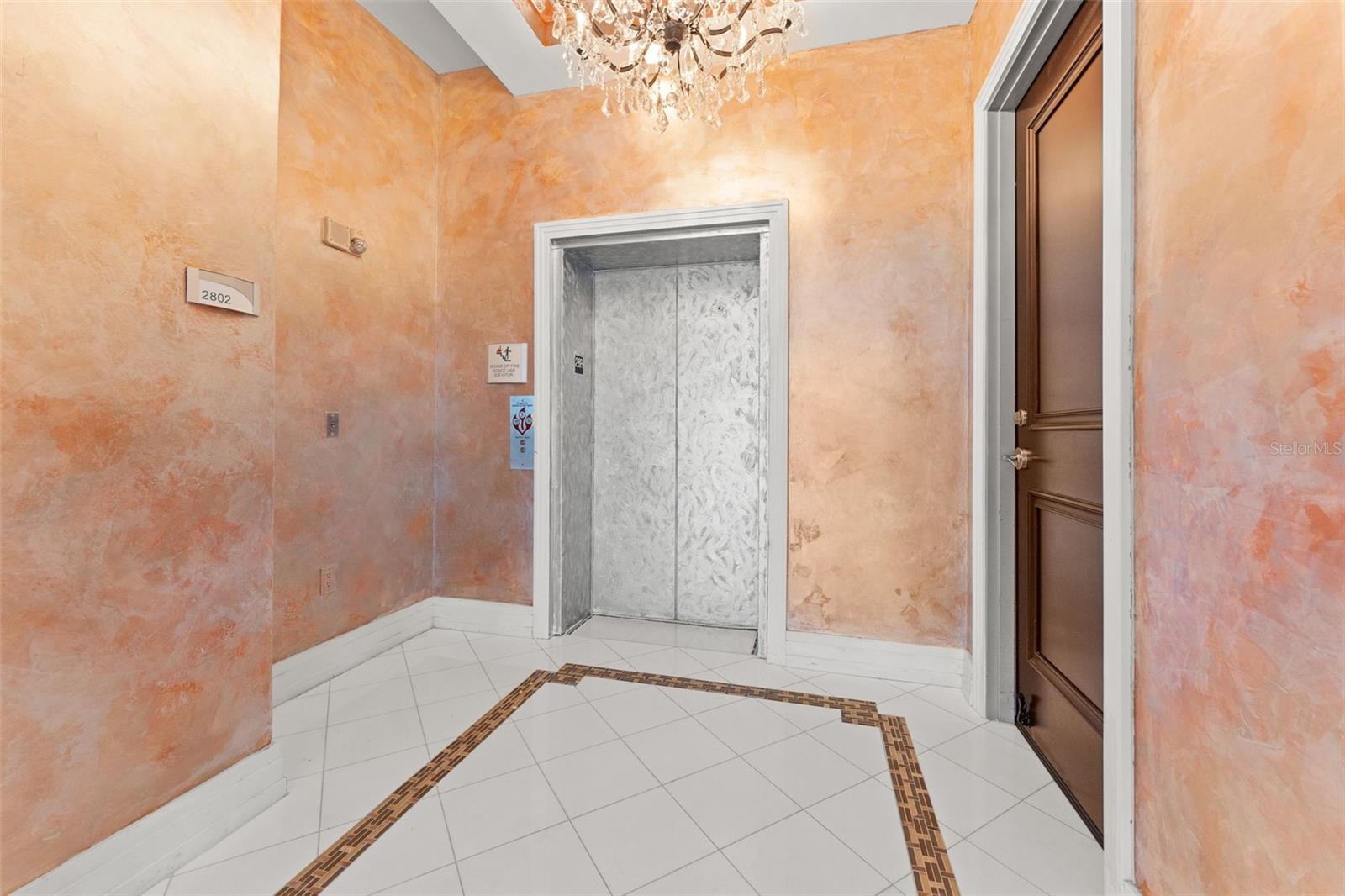 Image 2 of 68 For 1209 Cumberland Avenue 2802