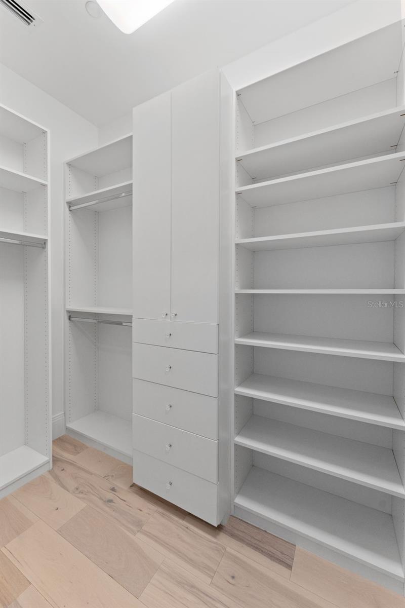 Image 50 of 68 For 1209 Cumberland Avenue 2802