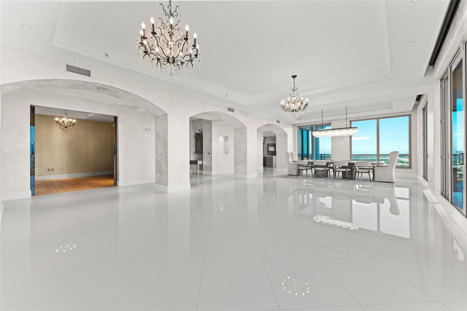 Image 6 of 68 For 1209 Cumberland Avenue 2802