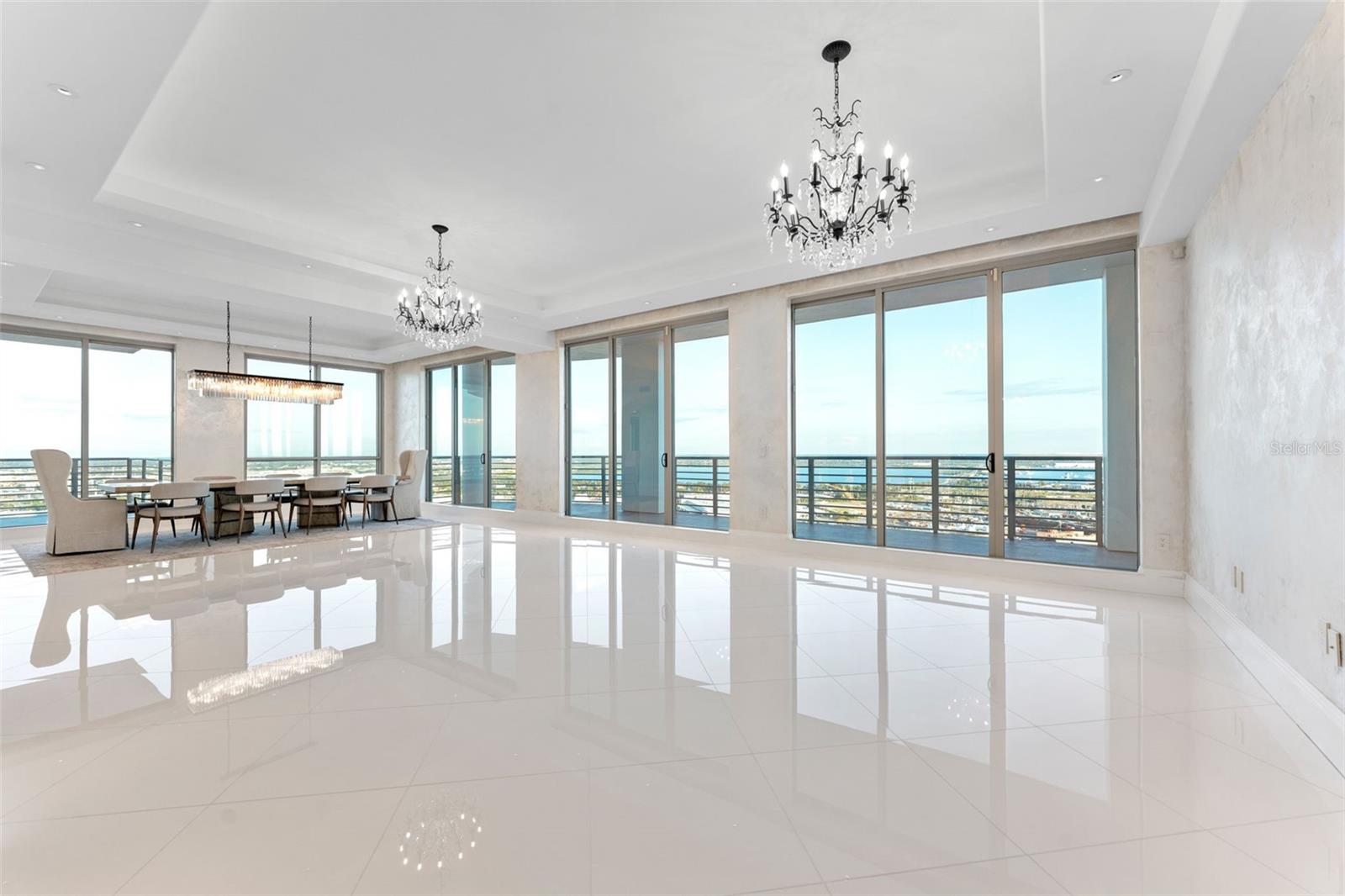 Image 8 of 68 For 1209 Cumberland Avenue 2802