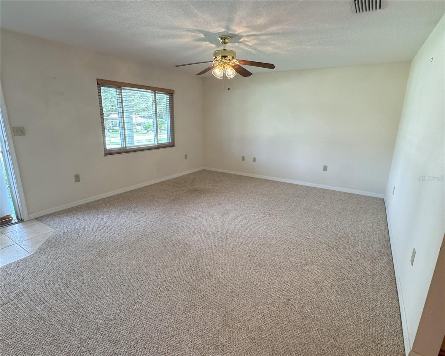 Image 2 of 34 For 37116 Nicole Avenue