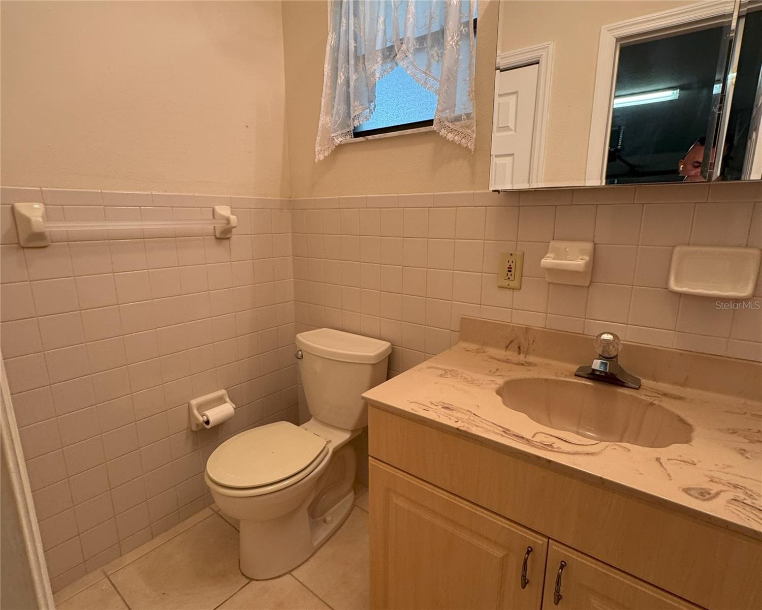 Image 20 of 34 For 37116 Nicole Avenue