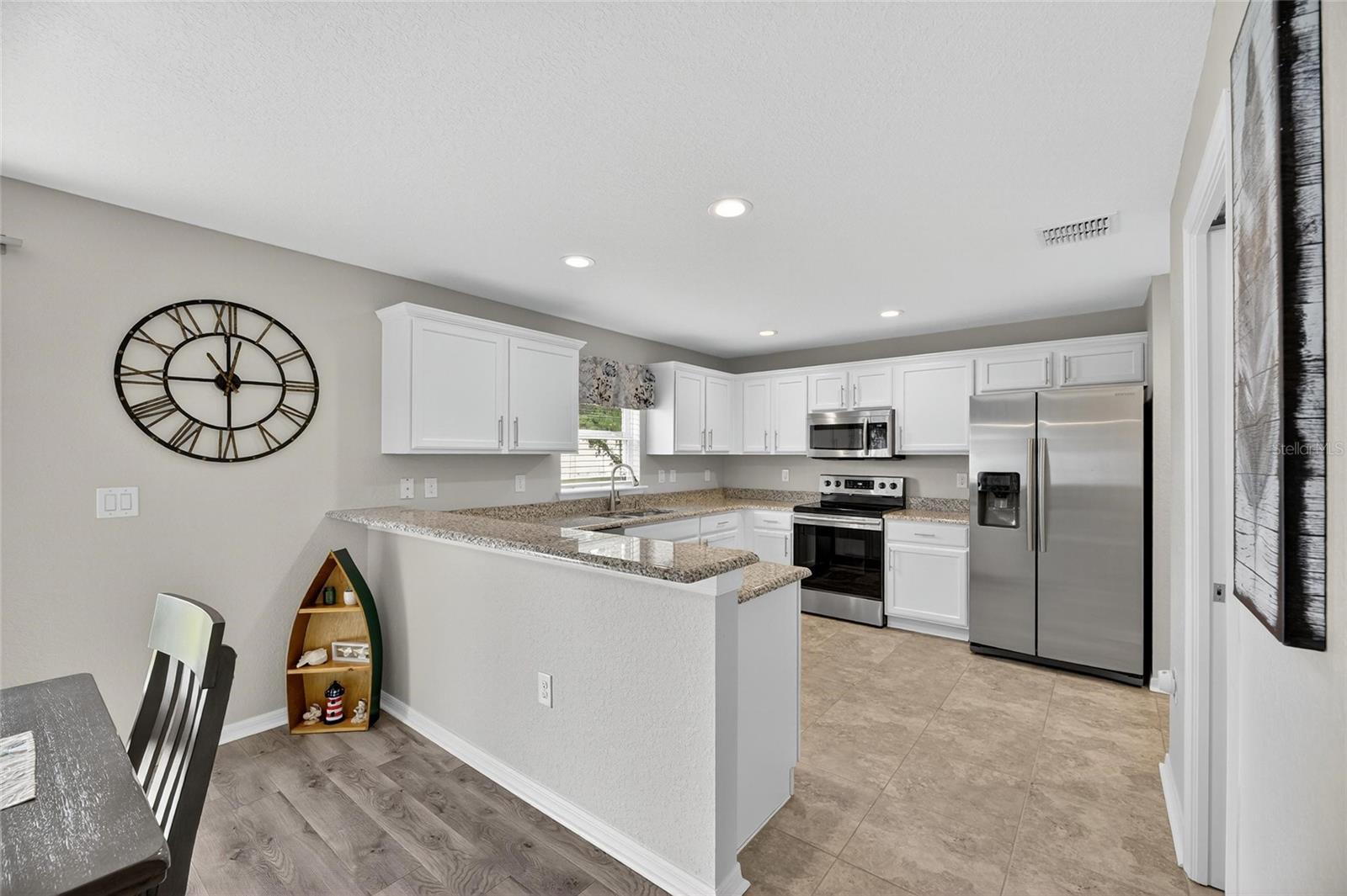 Image 13 of 54 For 9627 Tocobaga Place