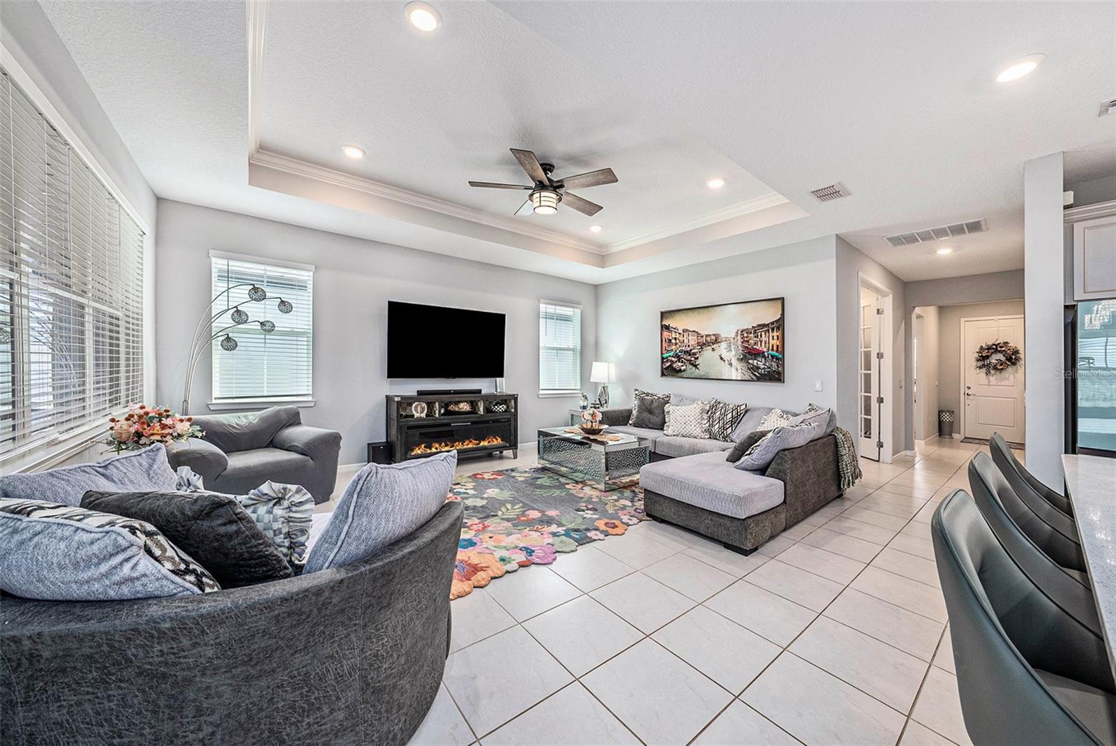 Image 7 of 30 For 19865 Sea Glass Circle