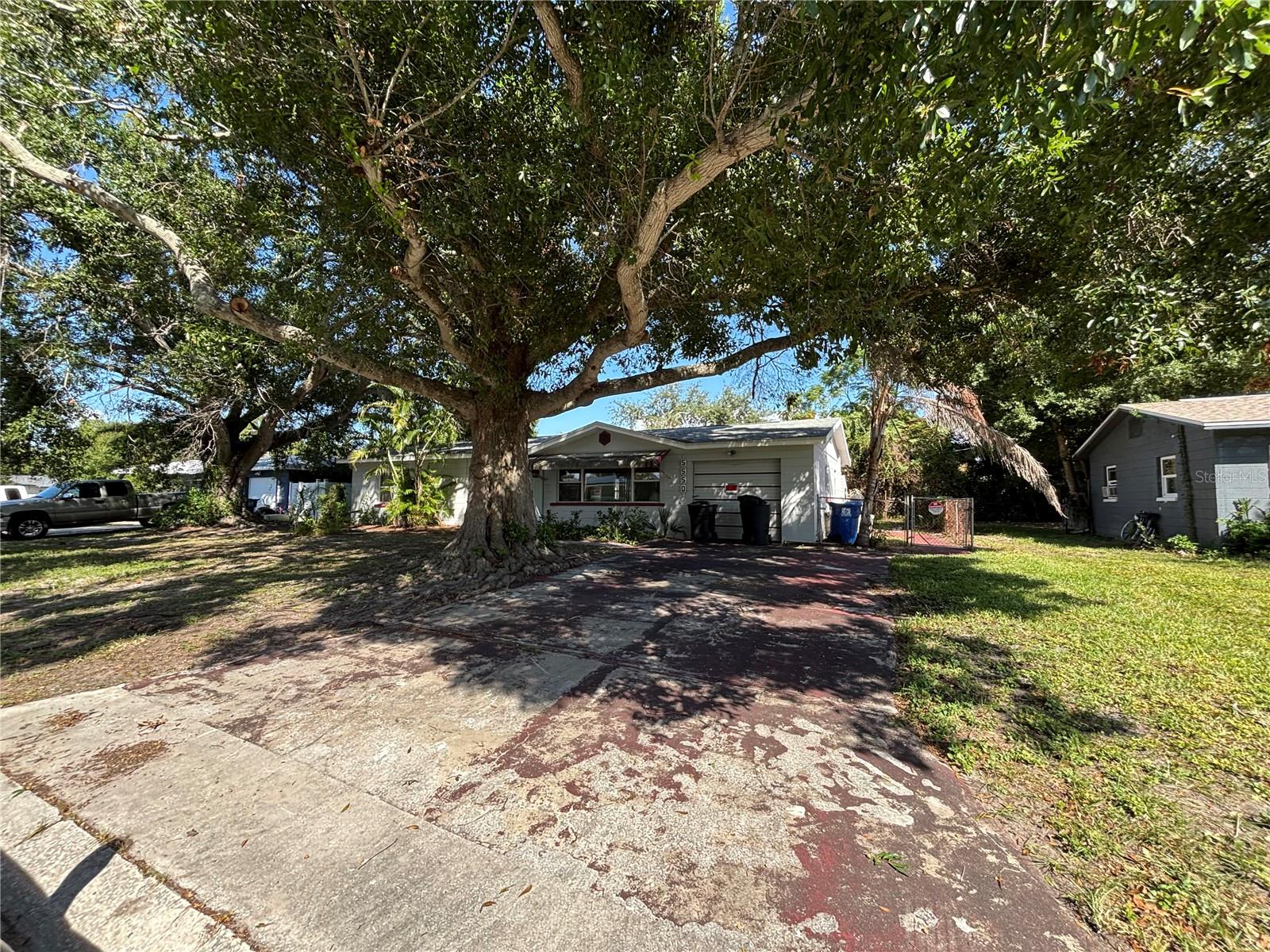 Image 2 of 20 For 5550 5th Way S