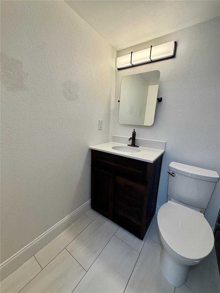 Image 10 of 14 For 3325 Bayshore Boulevard F22