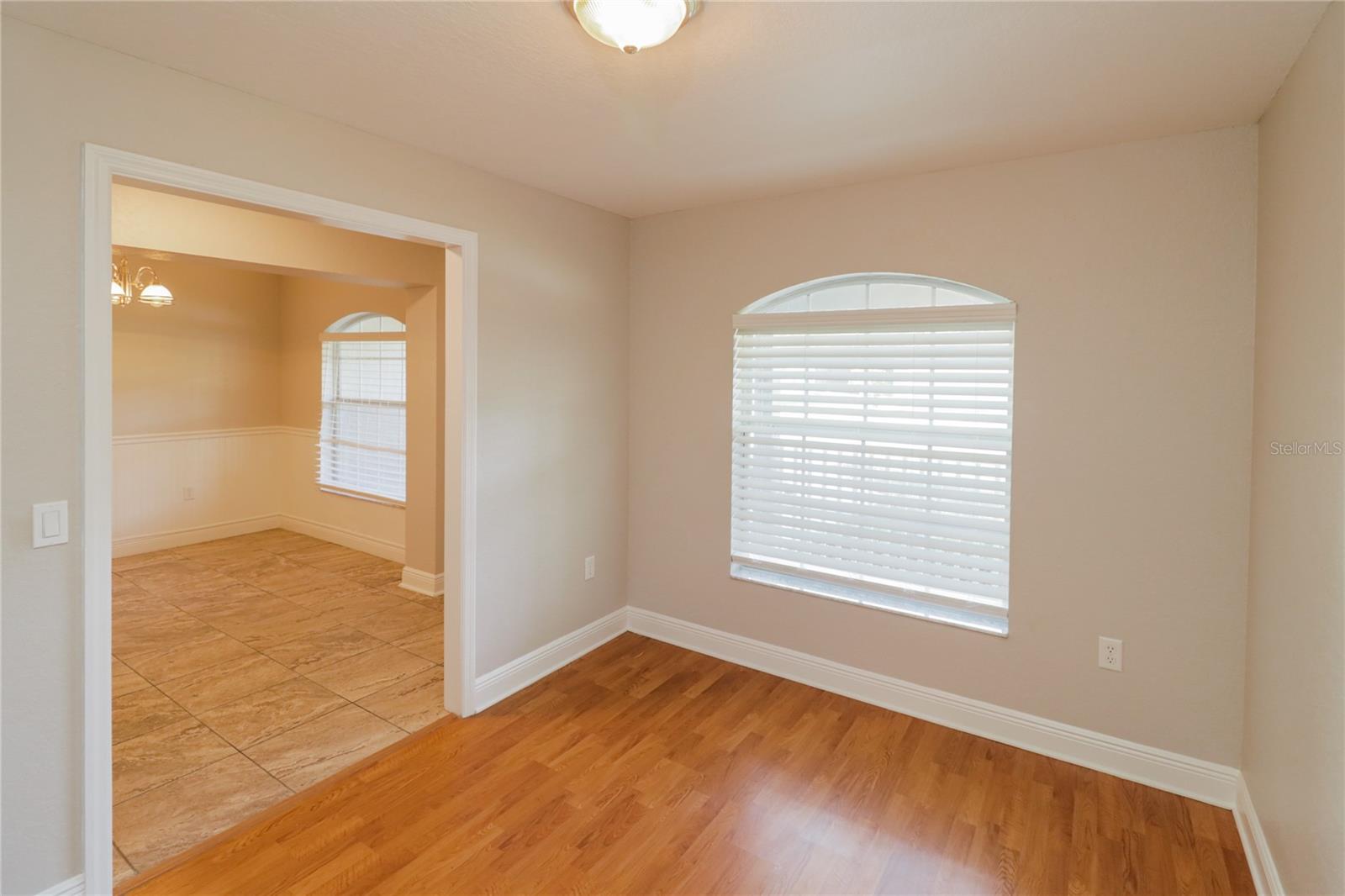 Image 11 of 15 For 2879 Blackwater Oaks Drive