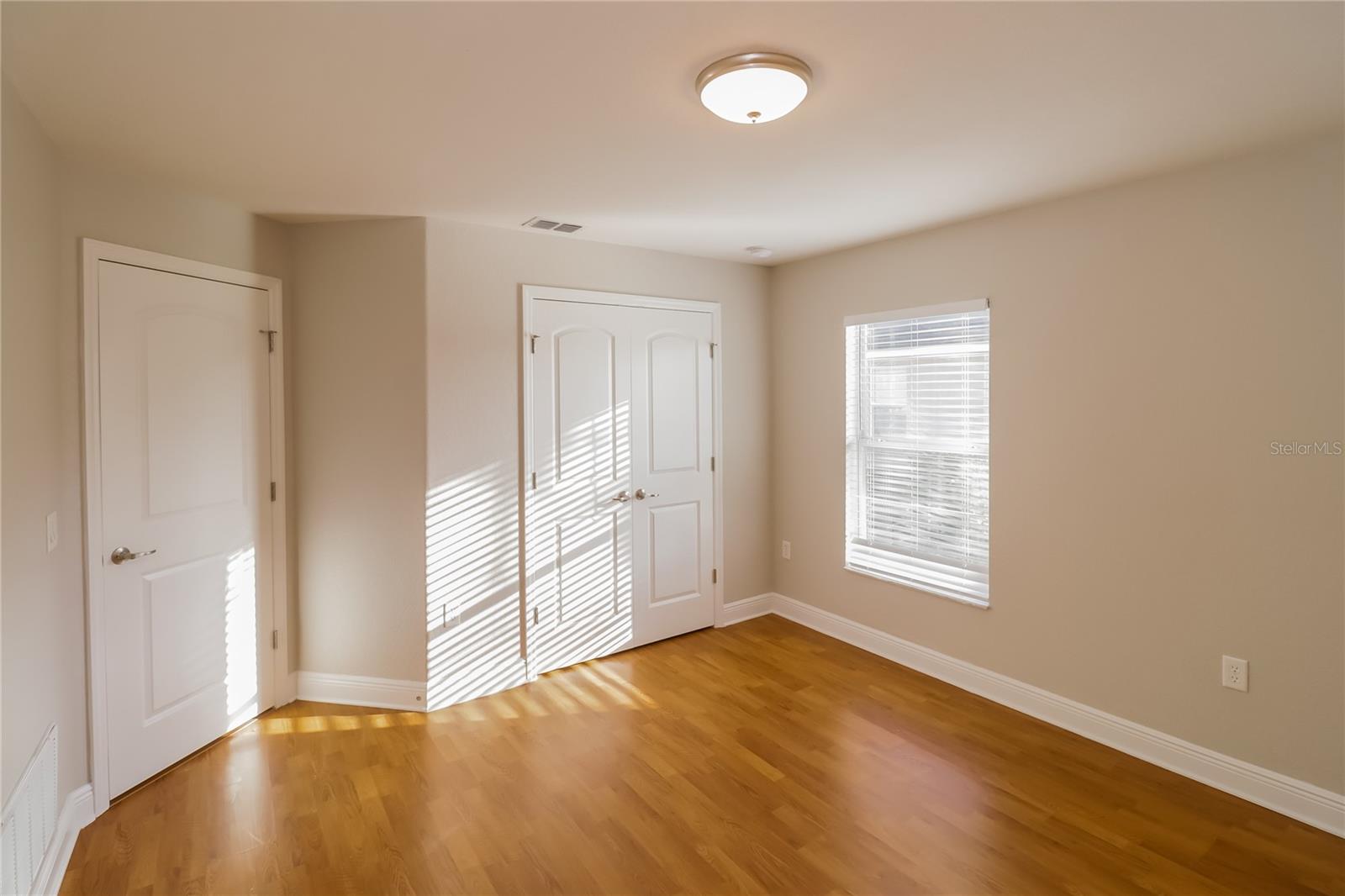 Image 12 of 15 For 2879 Blackwater Oaks Drive