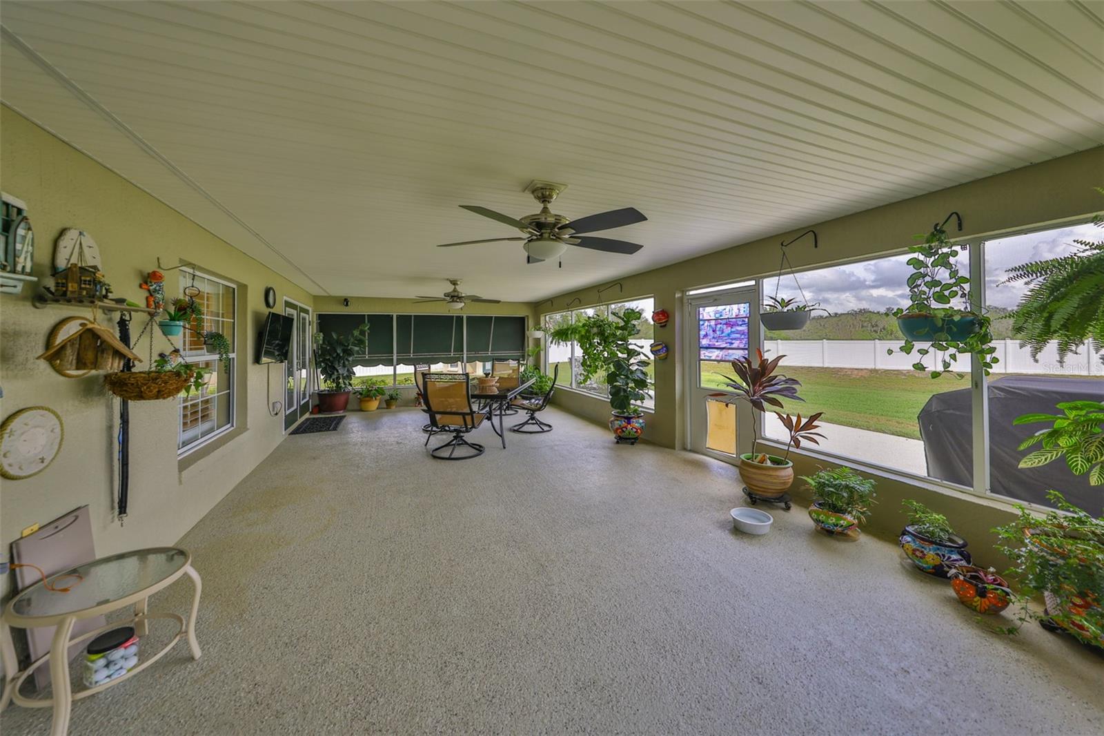 Image 22 of 35 For 6011 Country Walk Lane