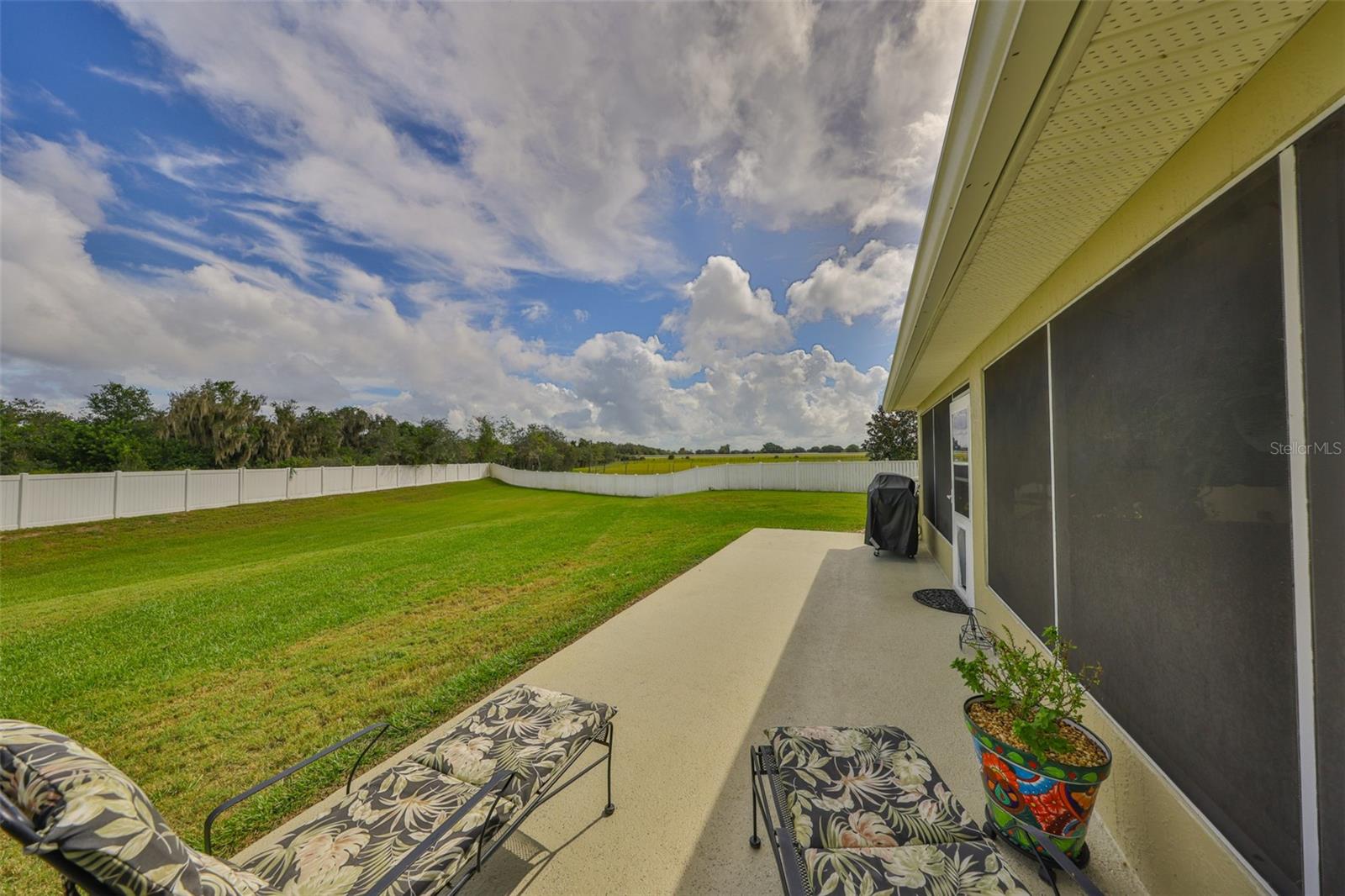 Image 29 of 35 For 6011 Country Walk Lane