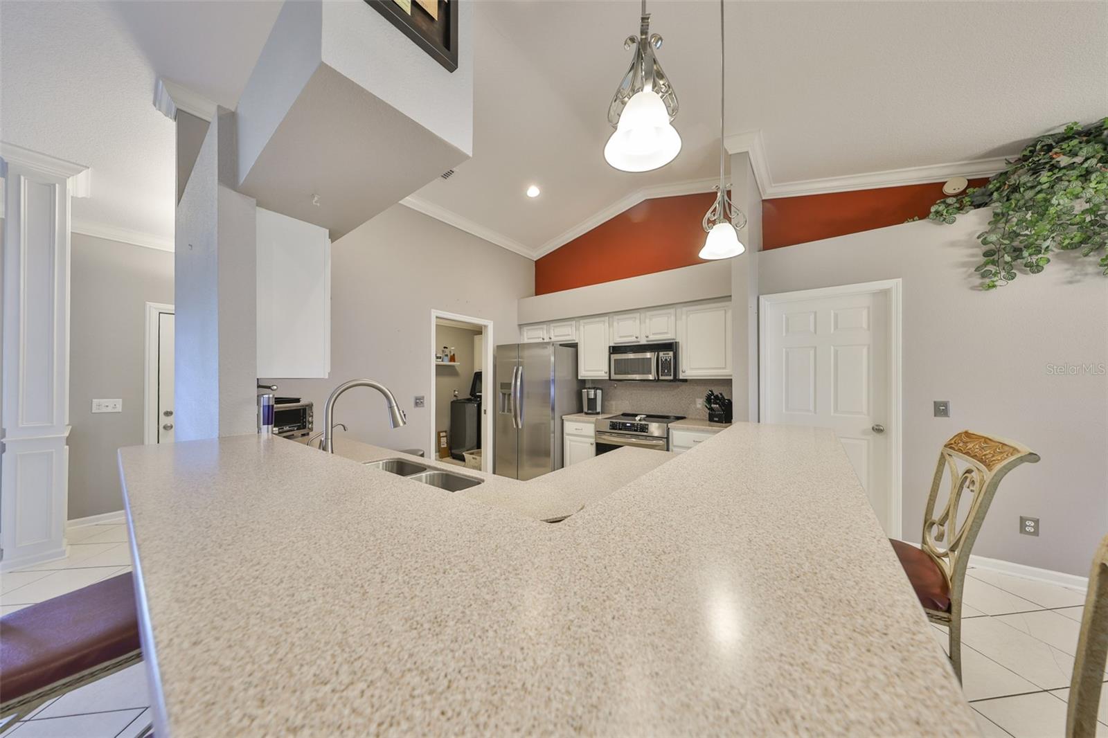 Image 3 of 35 For 6011 Country Walk Lane