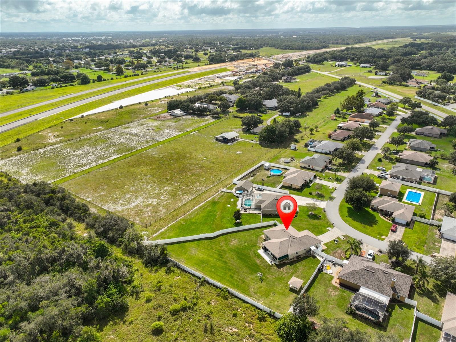 Image 32 of 35 For 6011 Country Walk Lane