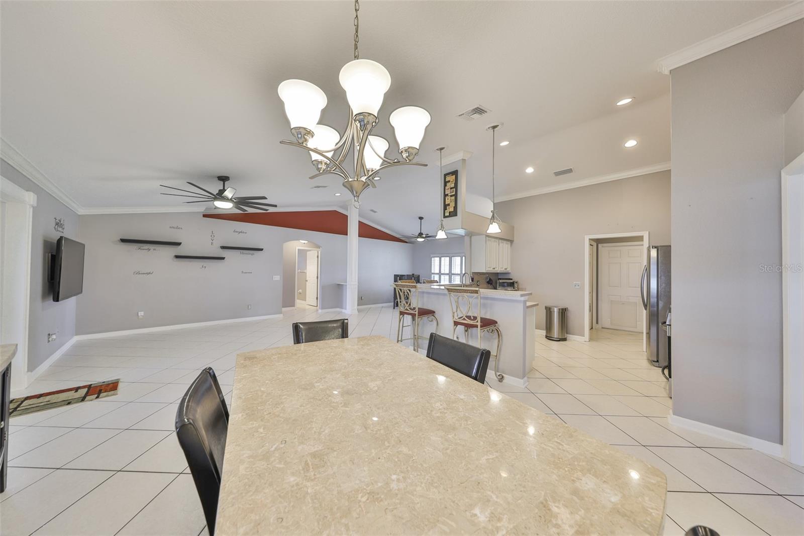 Image 8 of 35 For 6011 Country Walk Lane