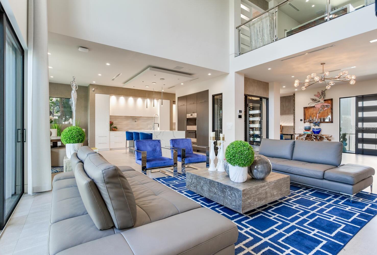 Listing photo id 10 for 5131 Neptune Way