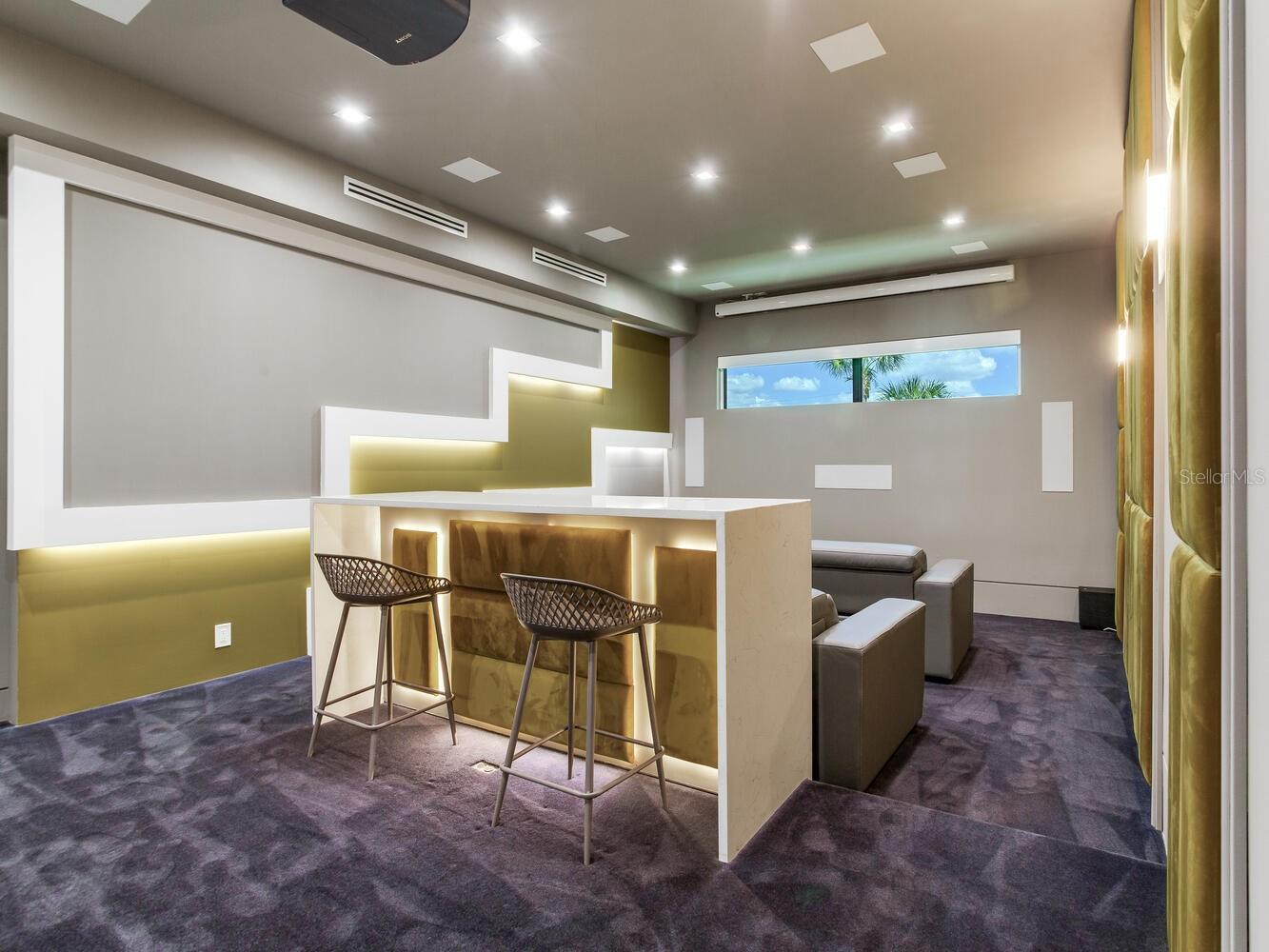 Listing photo id 39 for 5131 Neptune Way