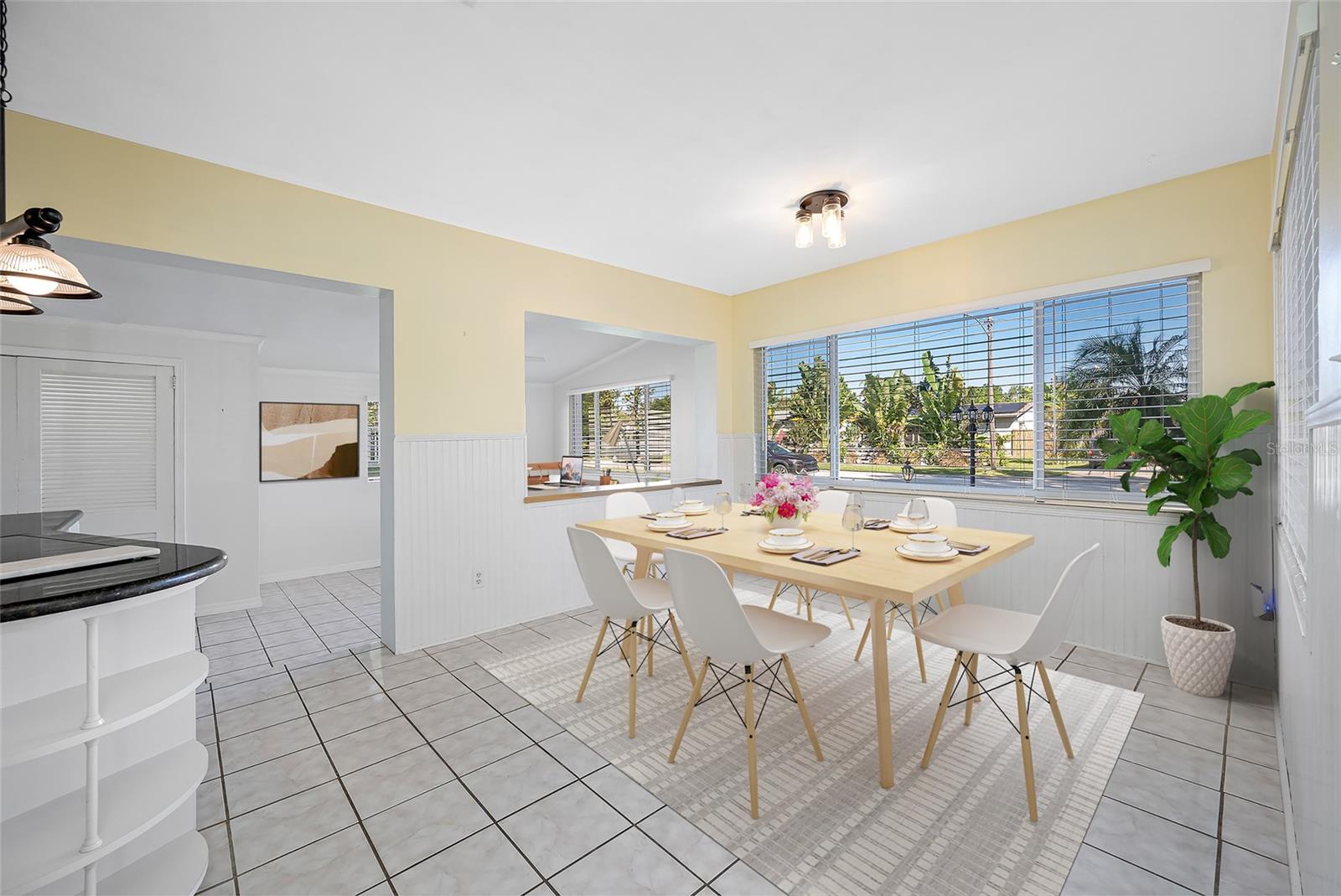 Image 25 of 64 For 1652 24th Avenue N