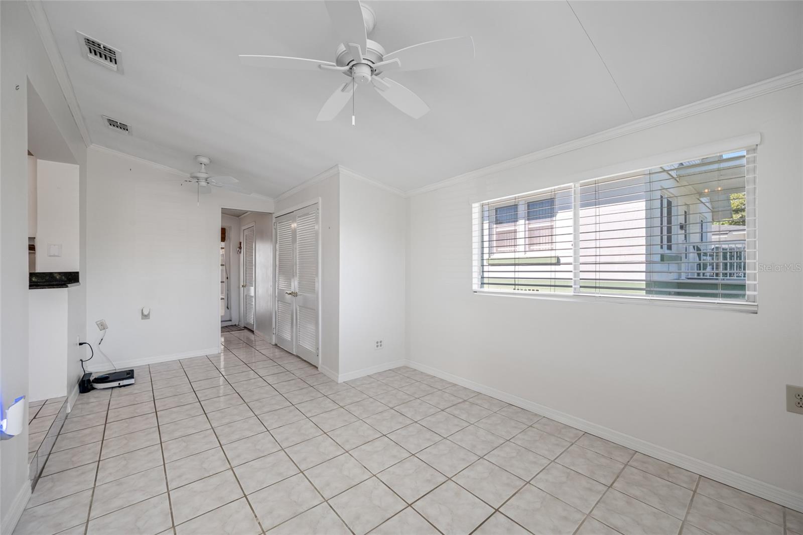 Image 34 of 64 For 1652 24th Avenue N