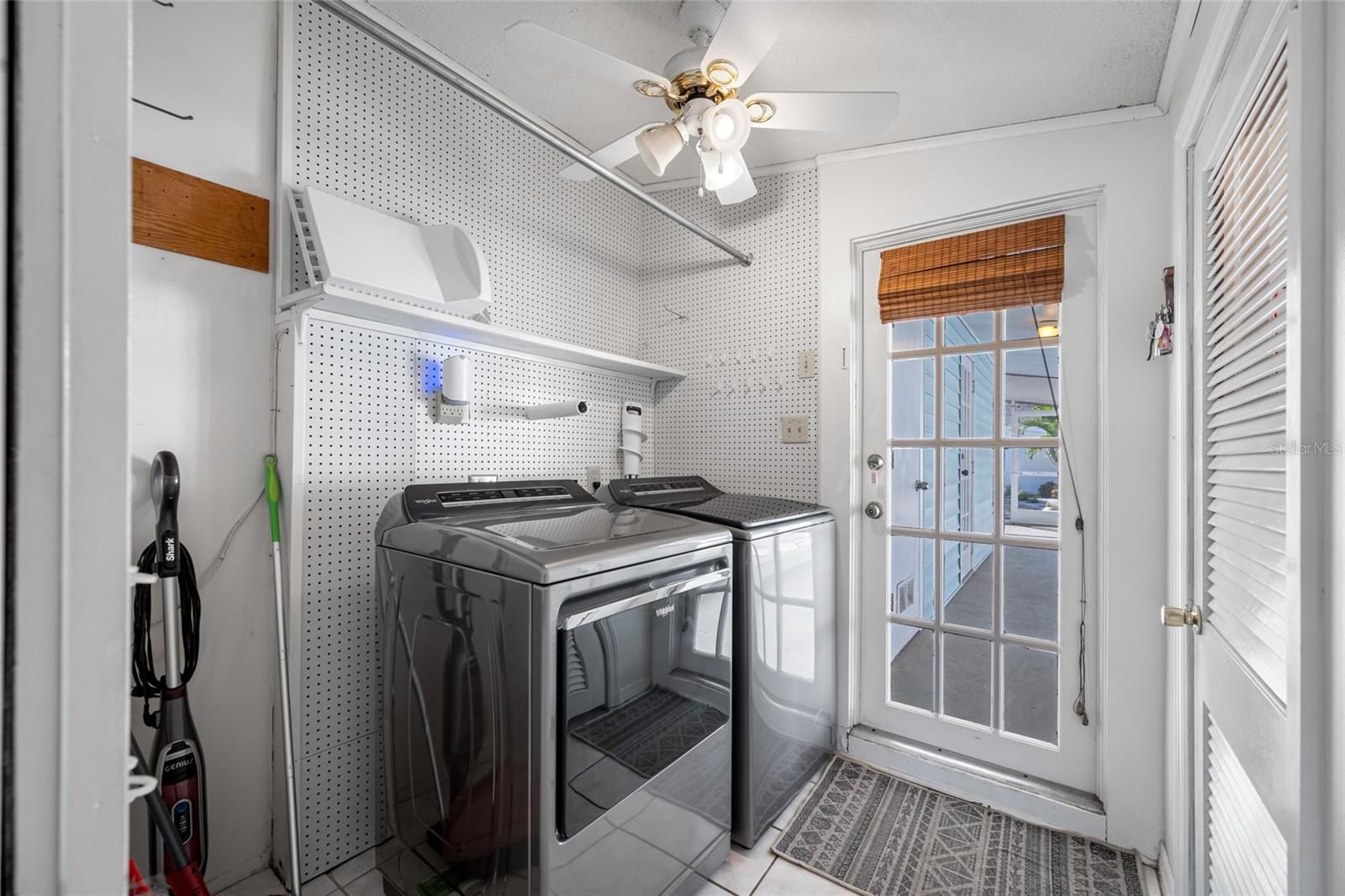 Image 35 of 64 For 1652 24th Avenue N