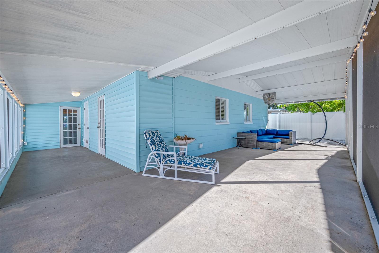 Image 55 of 64 For 1652 24th Avenue N