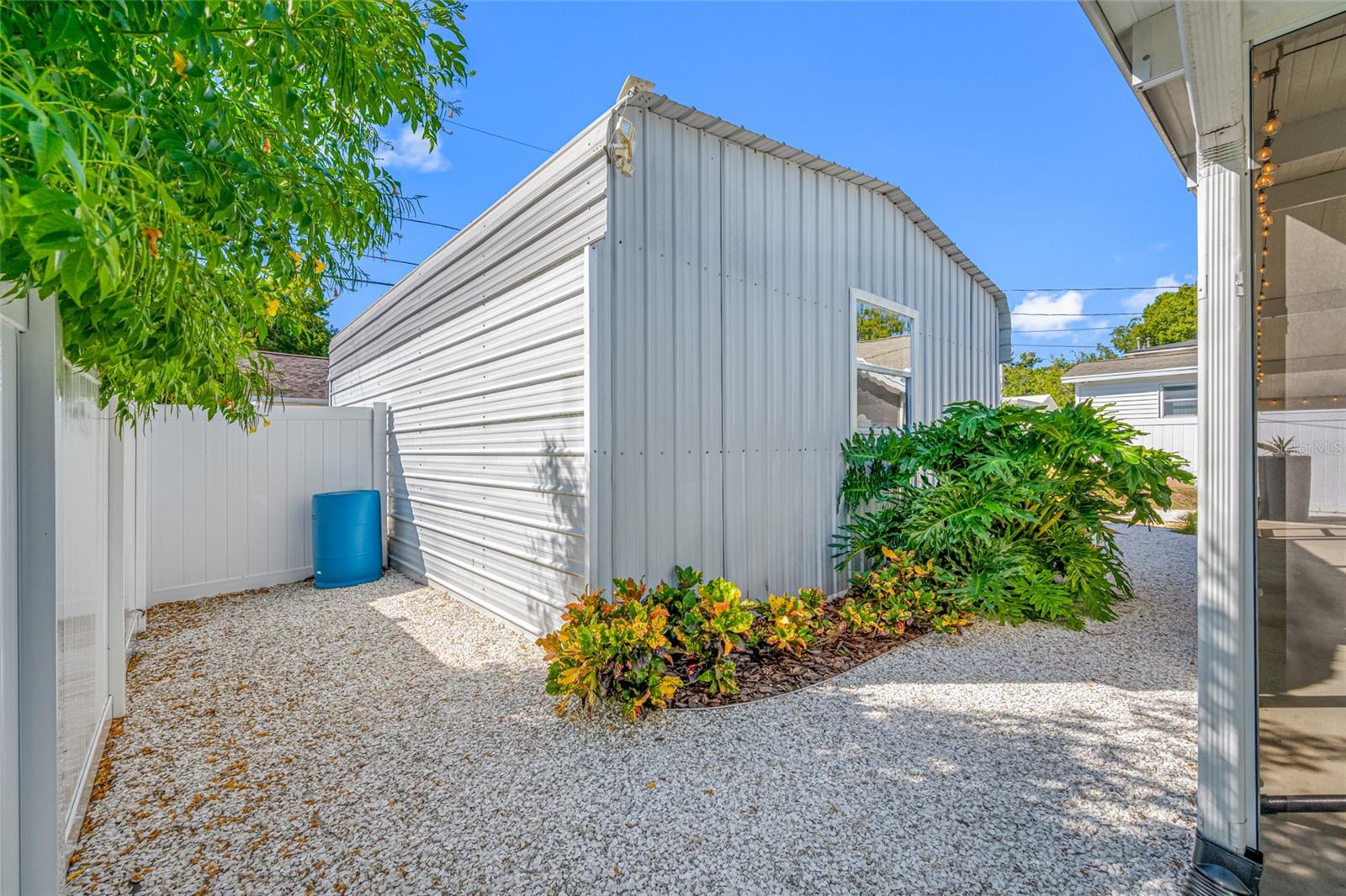 Image 59 of 64 For 1652 24th Avenue N