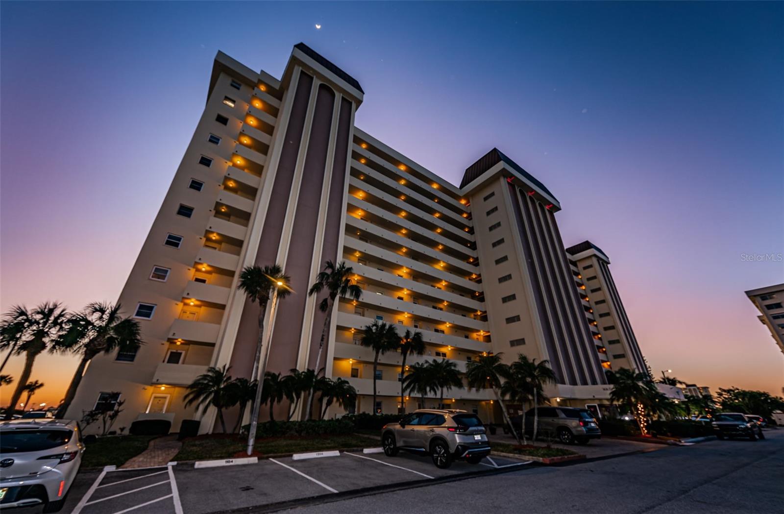 Details for 4550 Cove Circle 502, ST PETERSBURG, FL 33708