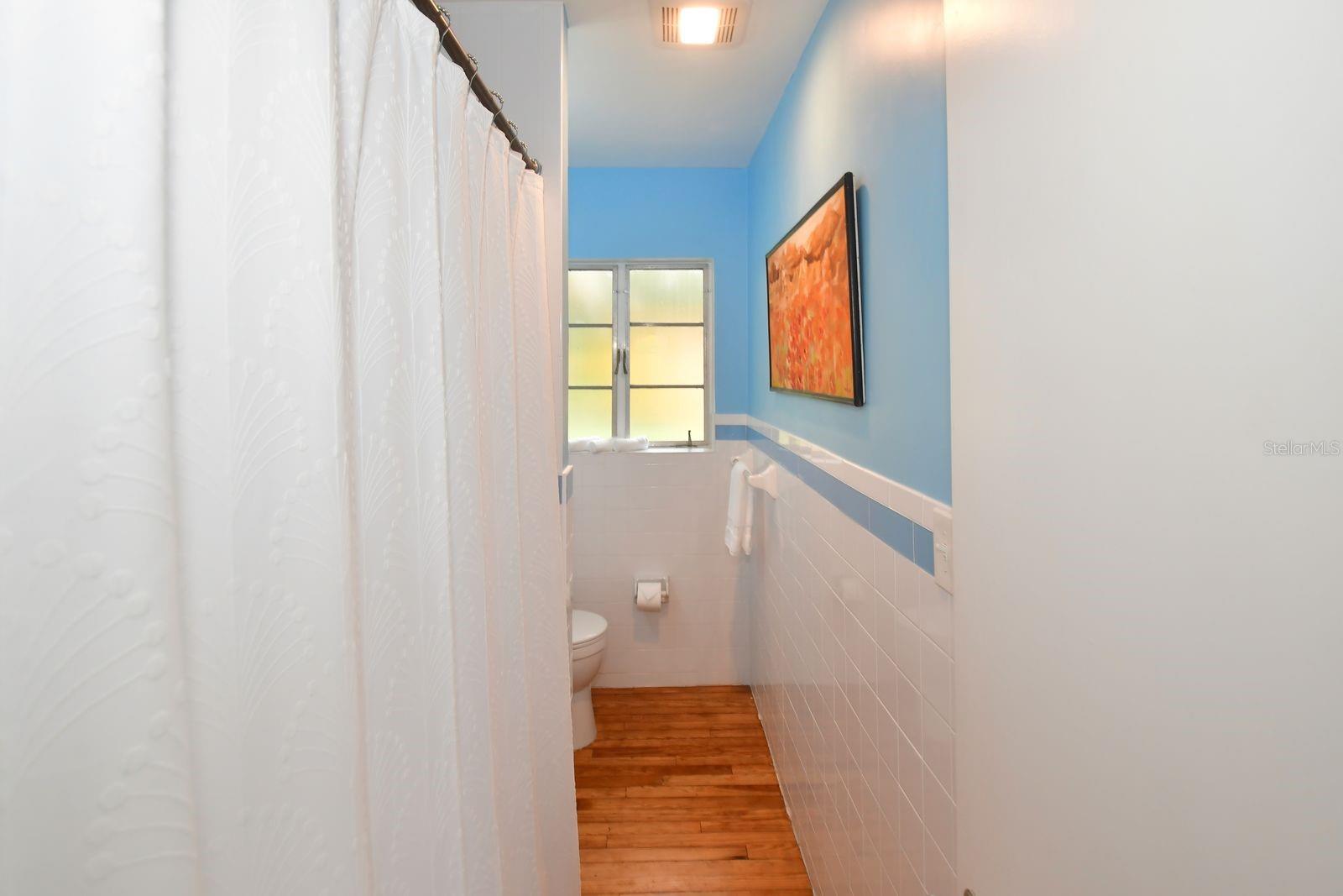 Image 32 of 62 For 160 Bayshore Drive