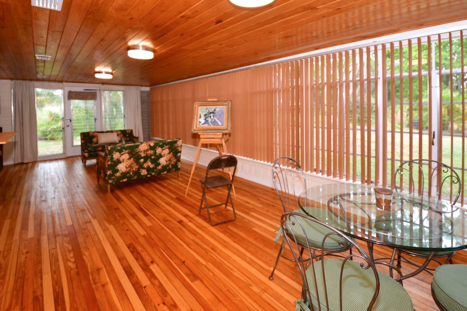 Image 46 of 62 For 160 Bayshore Drive