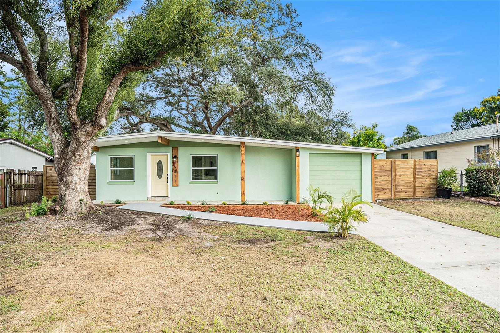 Details for 9511 Willow Avenue, TAMPA, FL 33612