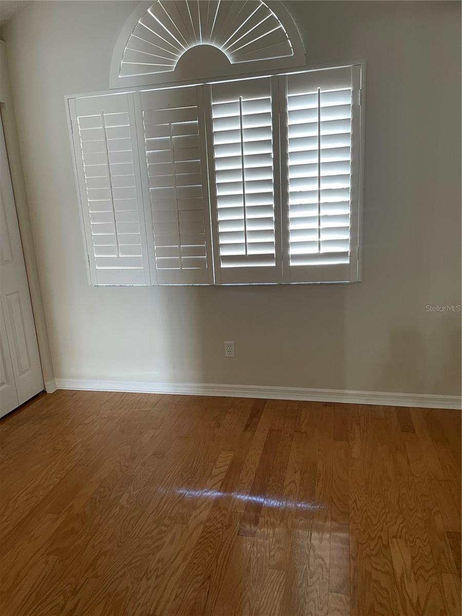 Image 30 of 46 For 323 Madeira Circle