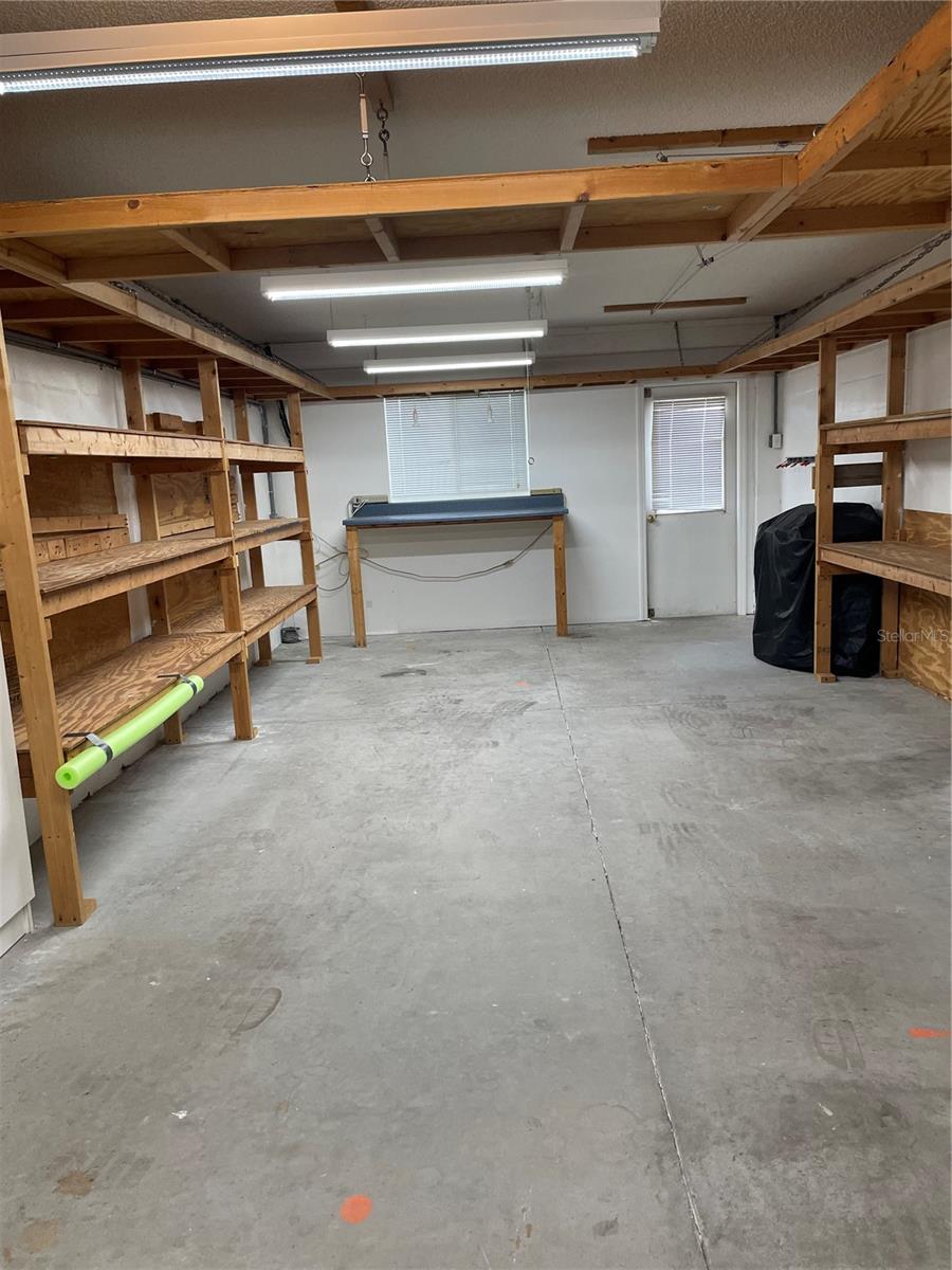 Image 35 of 46 For 323 Madeira Circle