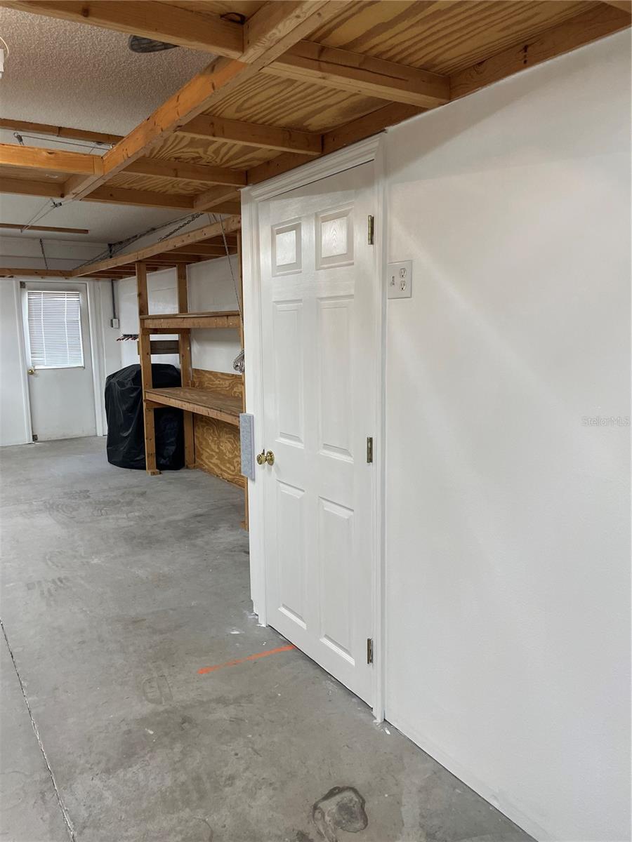 Image 36 of 46 For 323 Madeira Circle