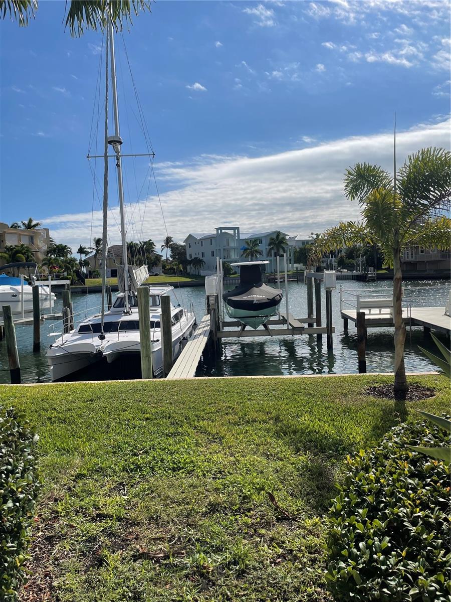 Image 38 of 46 For 323 Madeira Circle