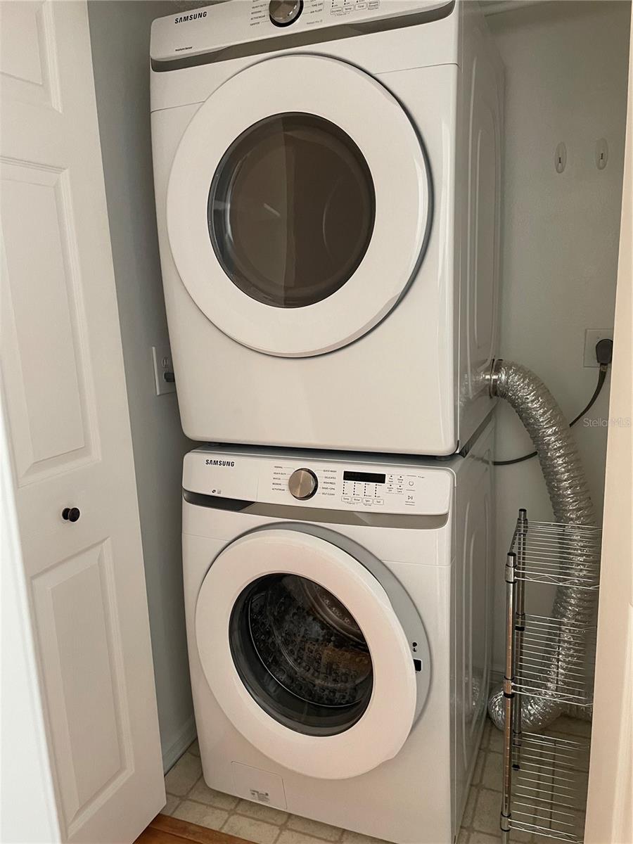 Image 42 of 46 For 323 Madeira Circle